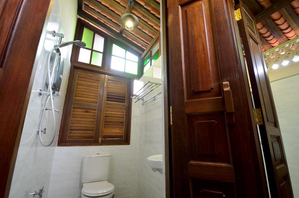 Yong Yi Yuen Guesthouse ジョージタウン エクステリア 写真